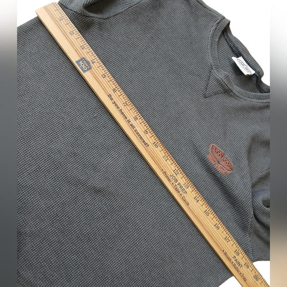 Ron Jon Men's Size Medium Gray Crewneck Sweater - Picture 3 of 6